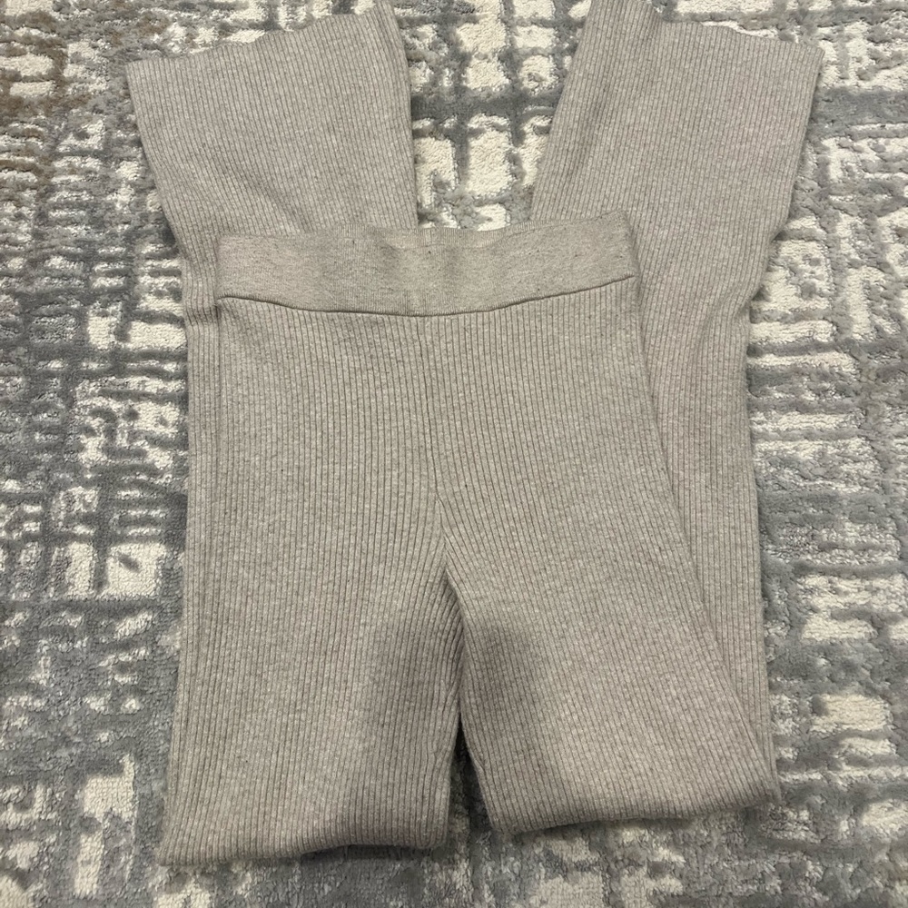 Garage sweater flare pants